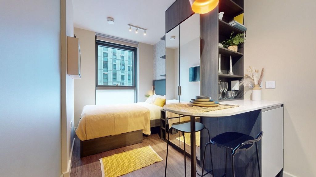 Property photo 2 of 13 Photo 2