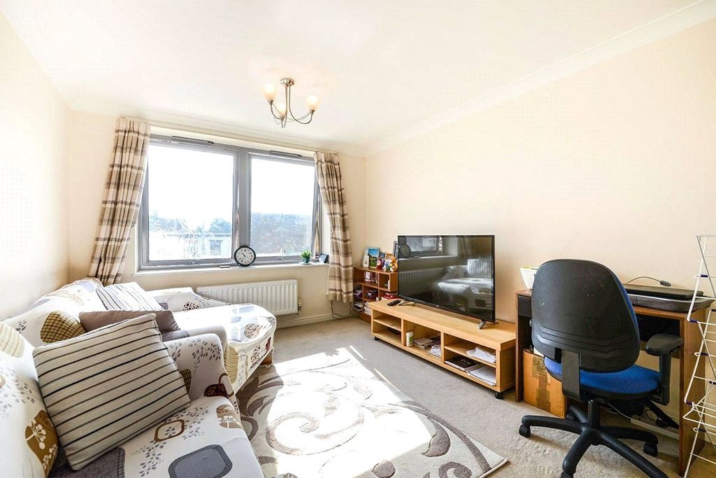 Property photo 2 of 10 Picture No. 02