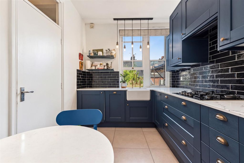 Property photo 3 of 11 3.Jpg