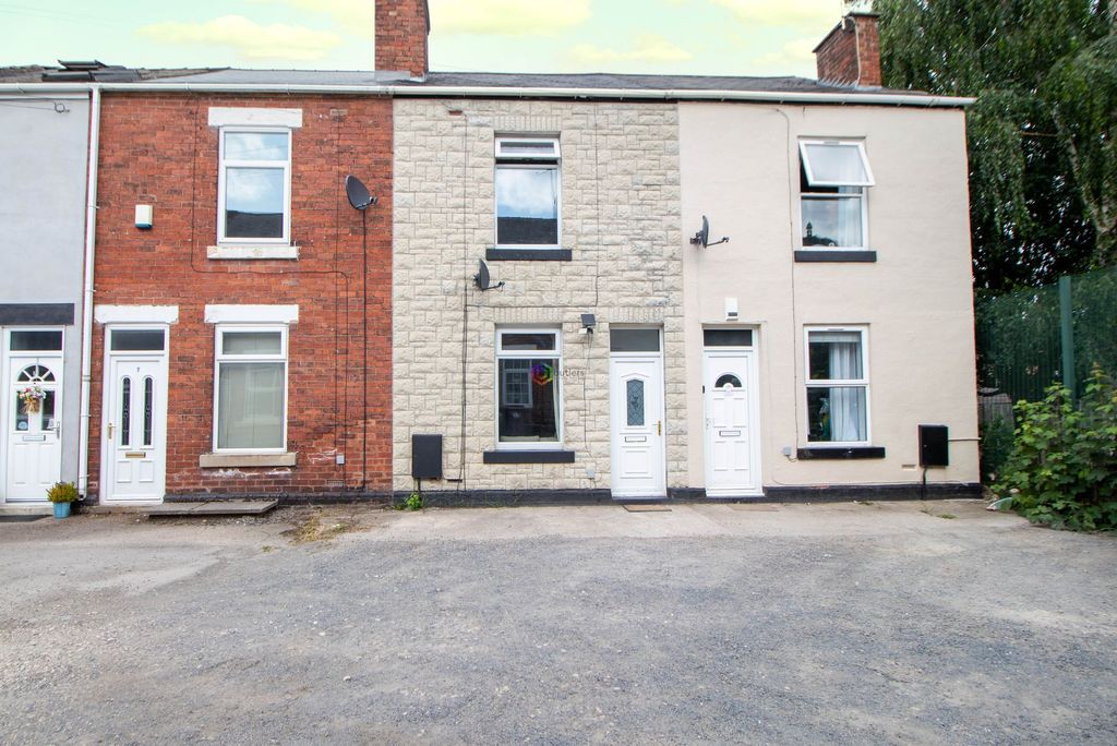 Property photo 1 of 10 Front