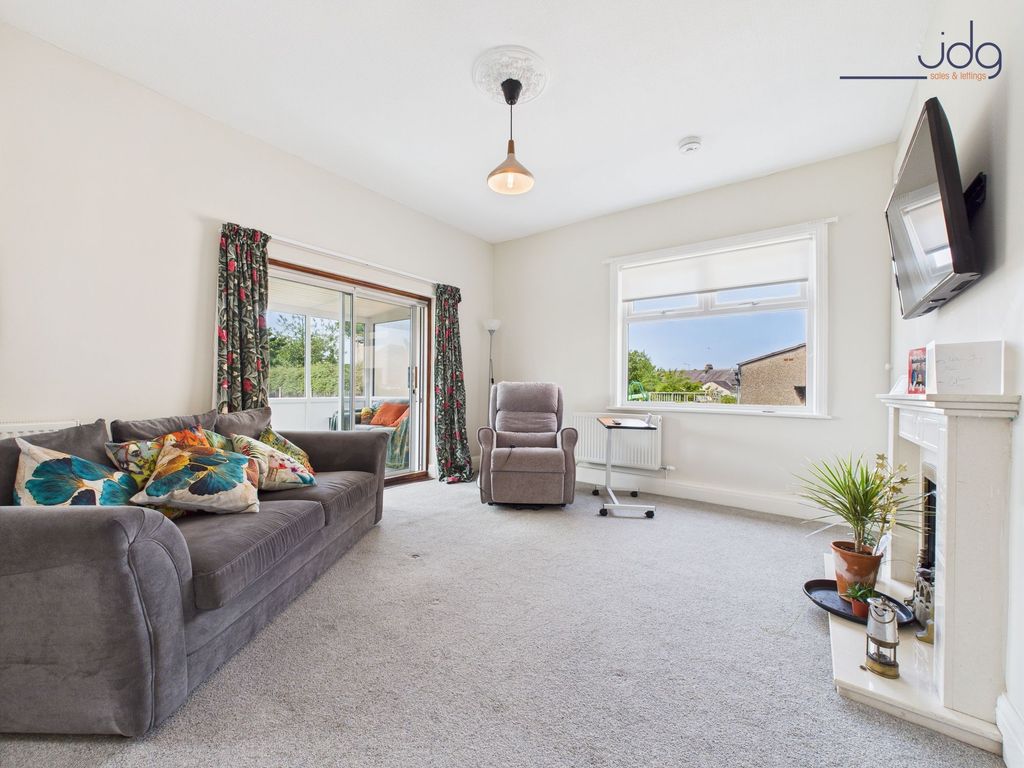 Property photo 3 of 15 Generously Sized Lounge With Room For Dining
