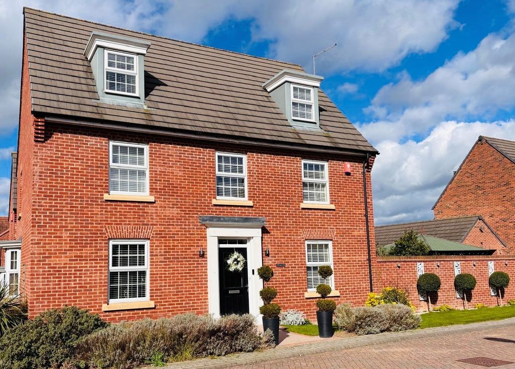 Property photo 1 of 22