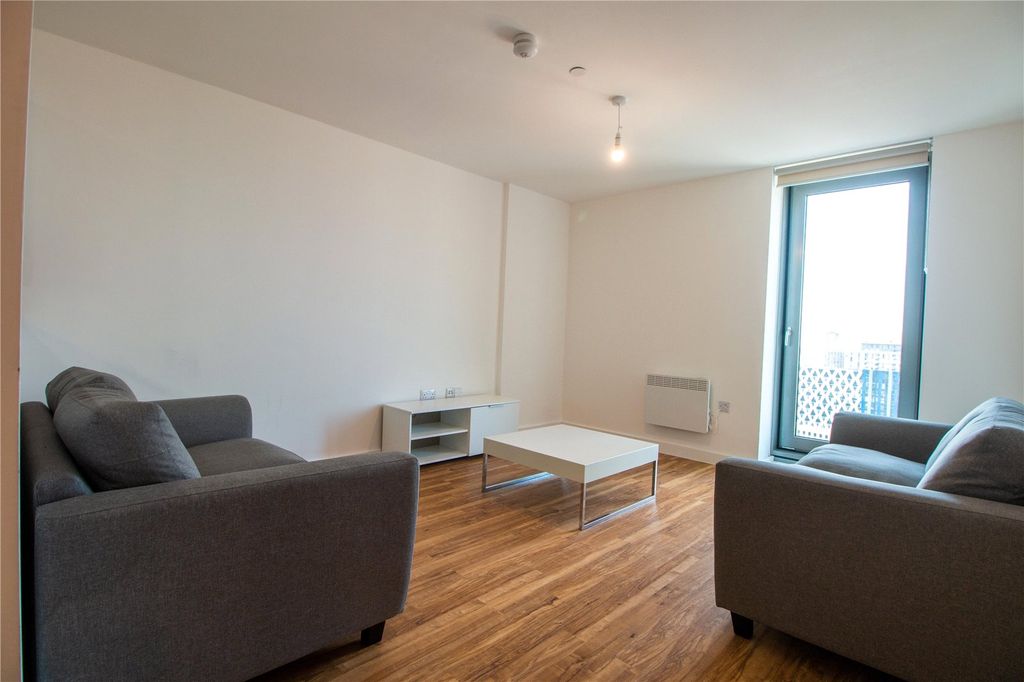 Property photo 2 of 10 Picture No. 08