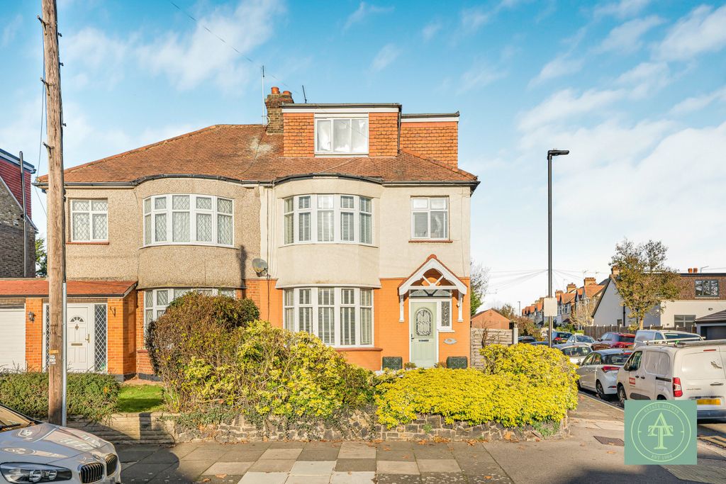 Property photo 1 of 24 Five Bedroom Semi Detached For Sale