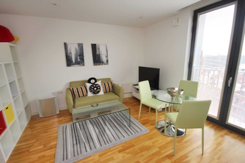 Property photo 1 of 8