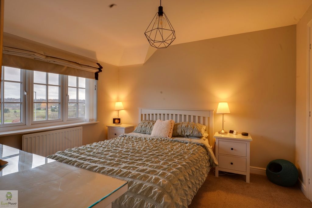 Property photo 3 of 12 Dsc00631-Dsc00635