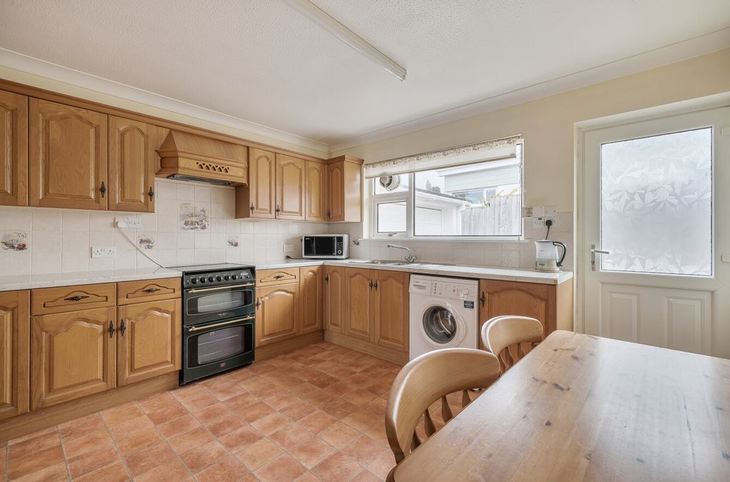 Property photo 3 of 18 1340882-13-68A492...