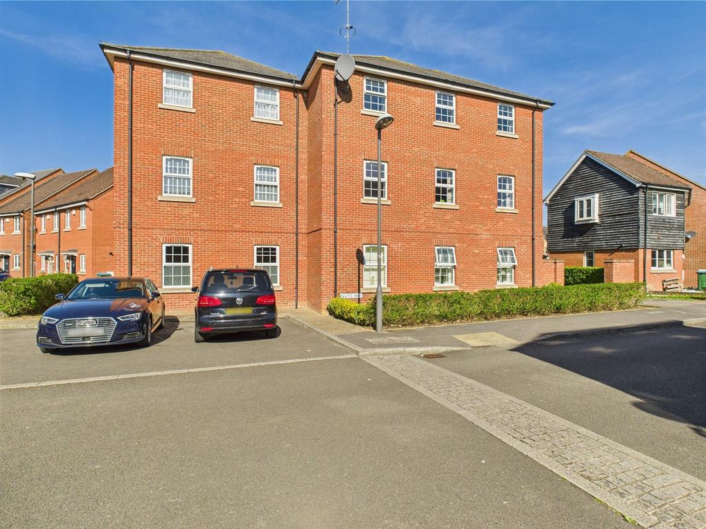 Property photo 1 of 9 Cam04907G0-Pr0157-Still002.Jpg