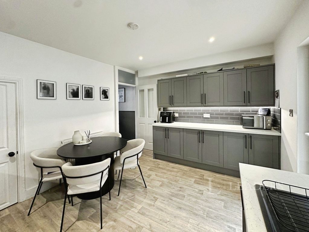 Property photo 2 of 14 Pbox-Img.Jpg