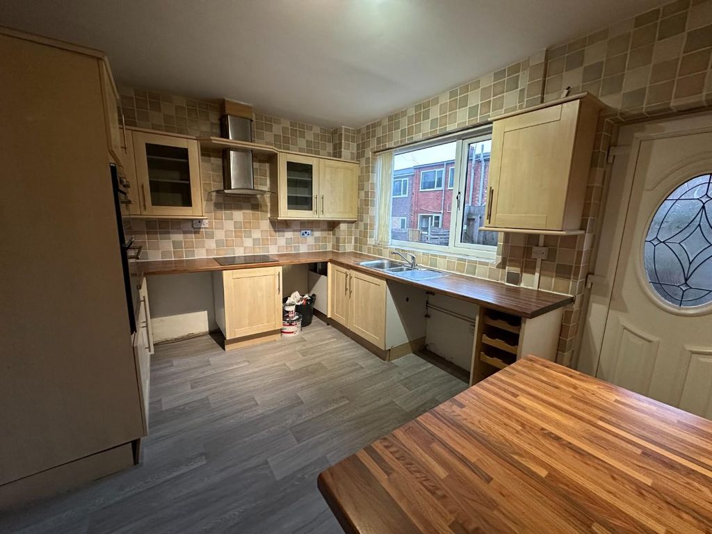 Property photo 3 of 10 Img_3405.Jpeg