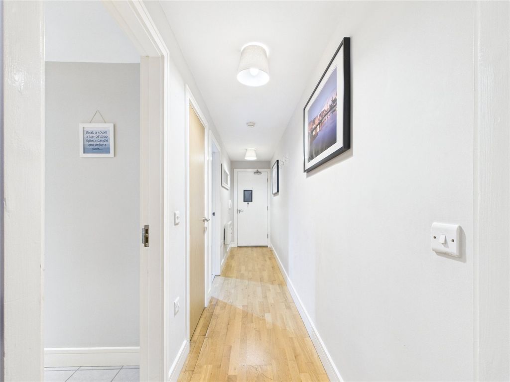 Property photo 2 of 6 Picture No. 04