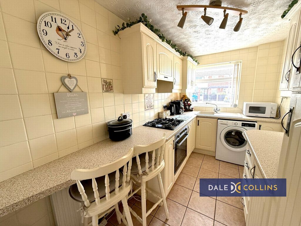 Property photo 3 of 28 Photo 21