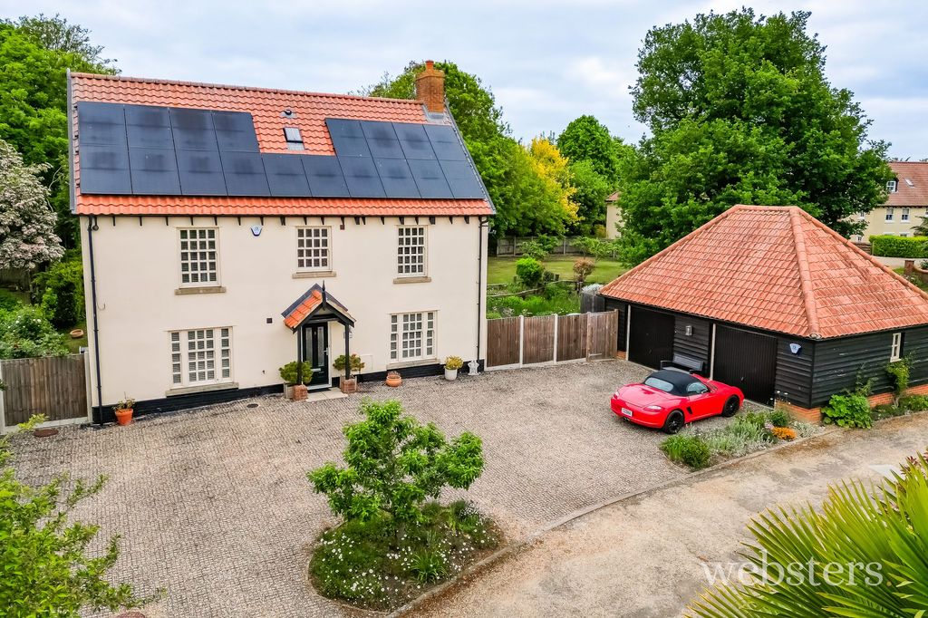 Property photo 1 of 36