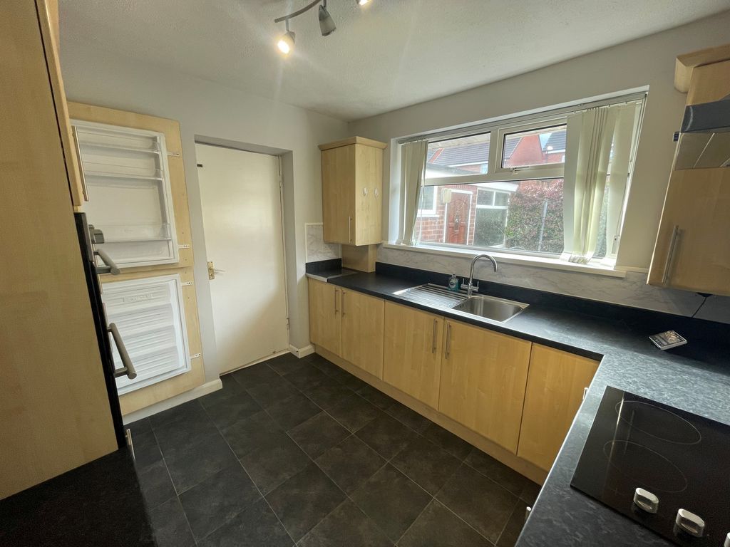 Property photo 3 of 10 Photo 10