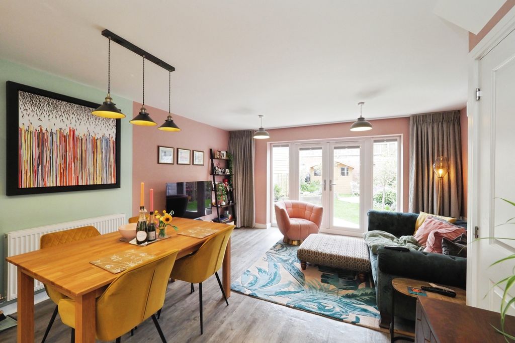 Property photo 3 of 20 Onp88200