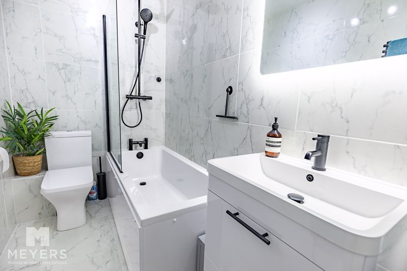 Property photo 3 of 13 Photo 11