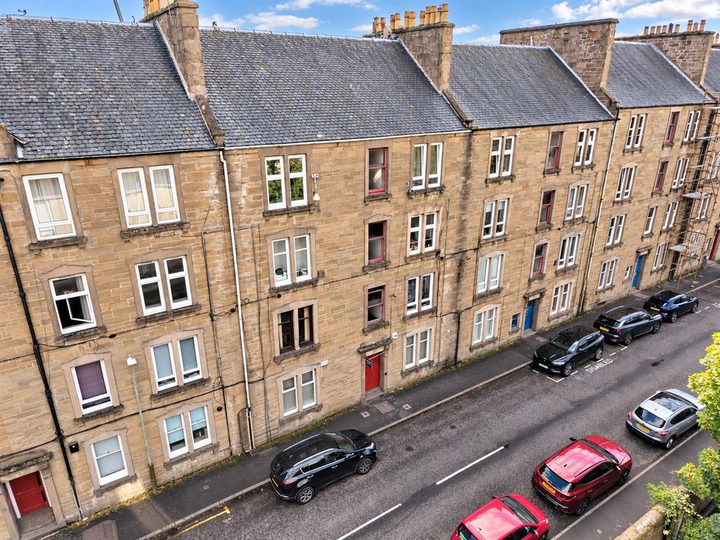 Property photo 1 of 13 Gr 4 Molison Street Dundee-2.Jpg