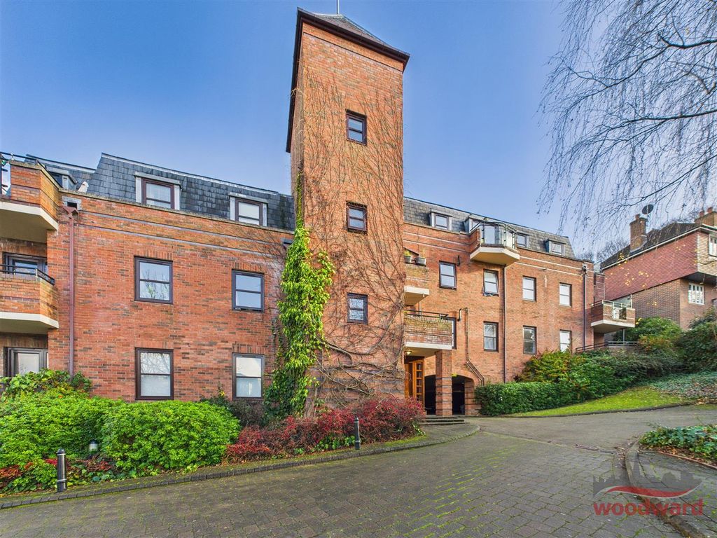 Property photo 1 of 19 Cam05267G0-Pr0162-Still022.Jpg