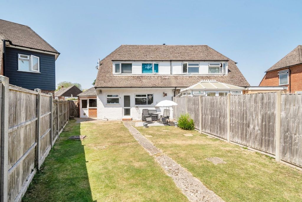 Property photo 1 of 11 1492597-19-6A510E3d22F62.Jpg