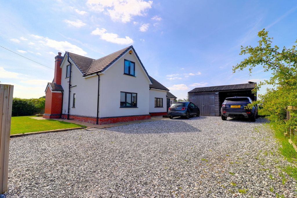 Property photo 1 of 33