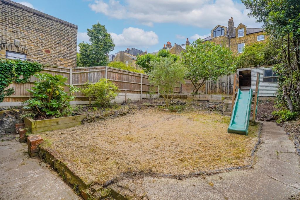 Property photo 2 of 15 Dsc08888-Hdr.Jpg