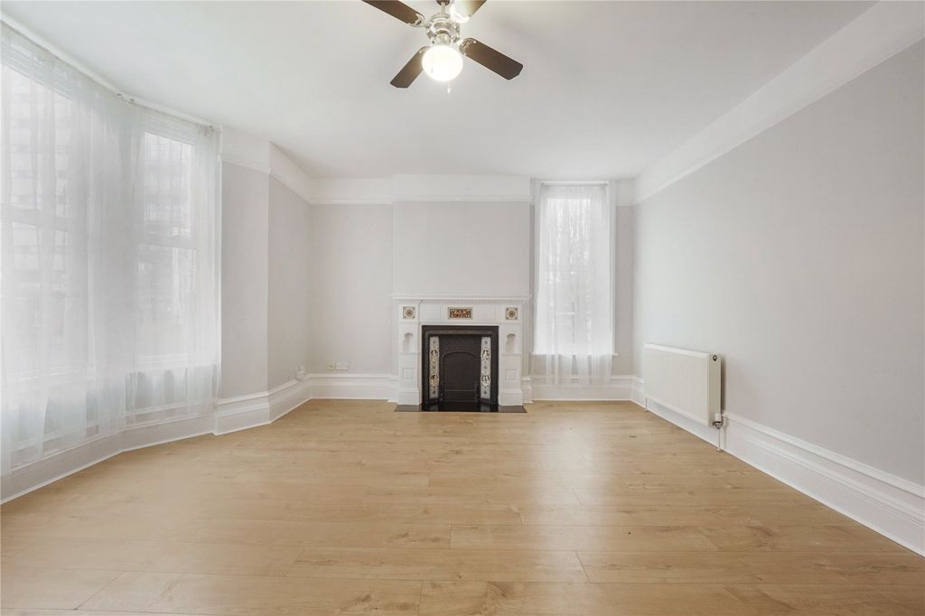 Property photo 2 of 15 Picture No. 07