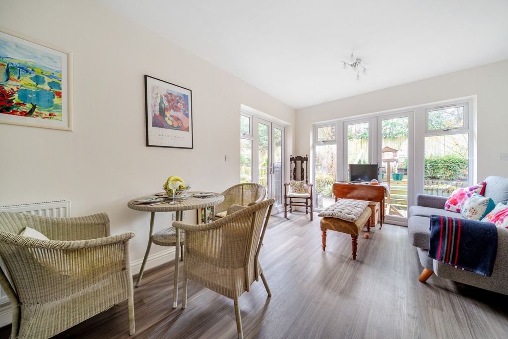 Property photo 3 of 22 Picture 3