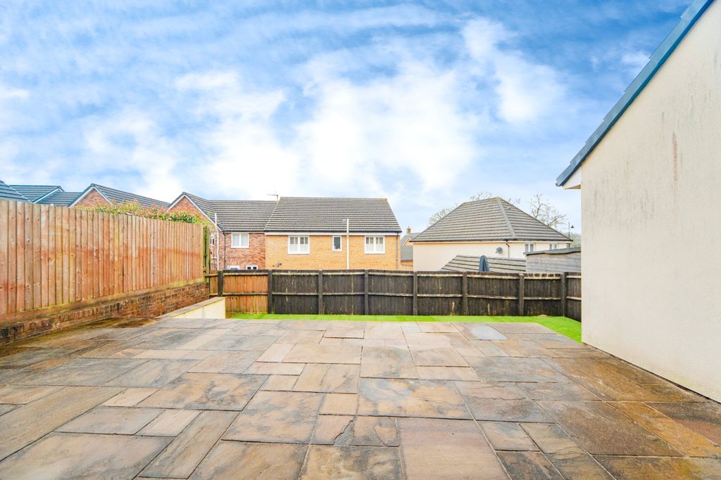Property photo 2 of 20 P1279902
