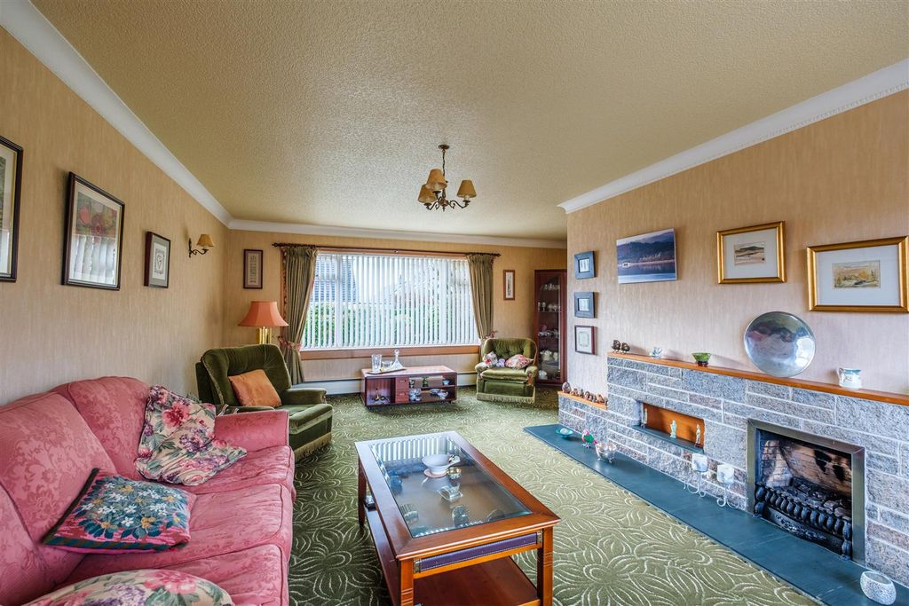 Property photo 3 of 26 Lethame Road-10.Jpg