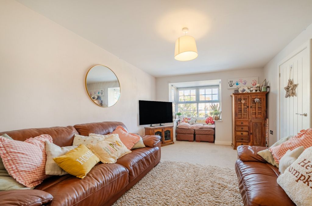 Property photo 2 of 25 1523056-17-1A0c913427784