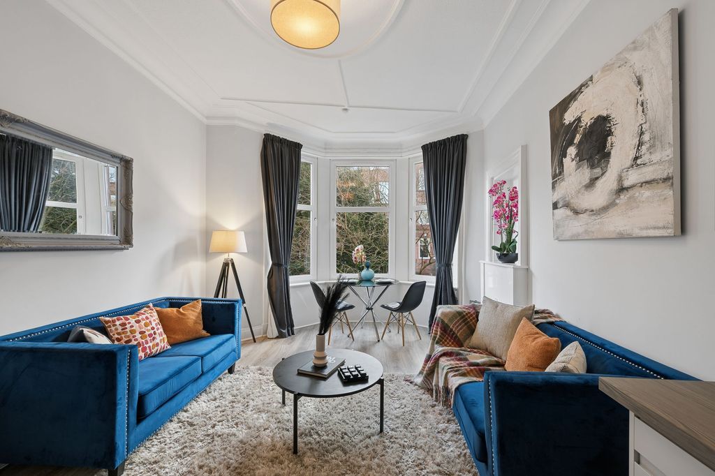 Property photo 3 of 27