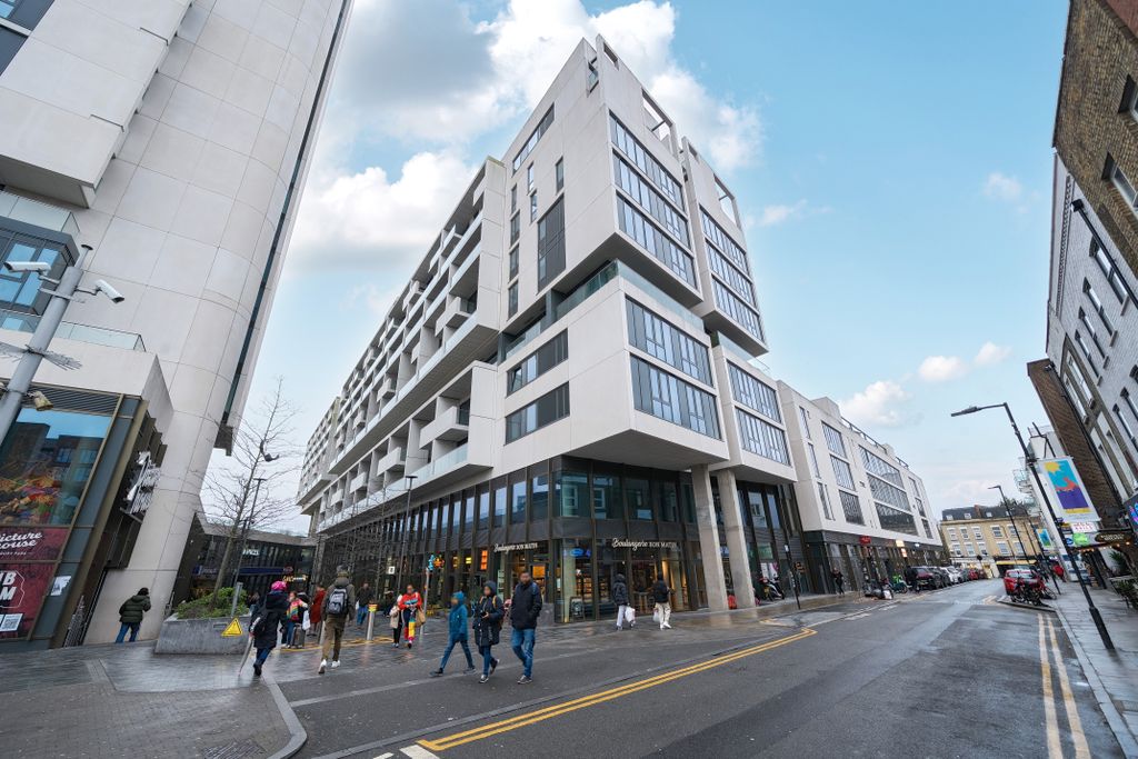 Property photo 3 of 20