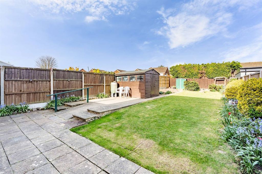 Property photo 2 of 6