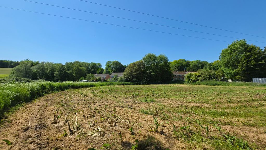 Property photo 3 of 8 Picture No. 08