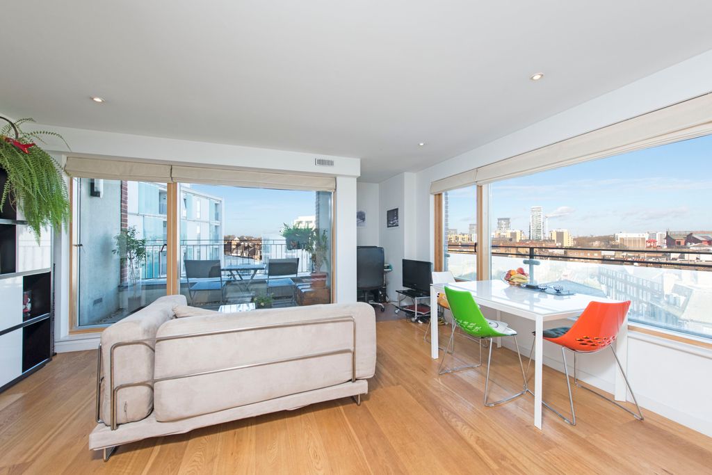 Property photo 2 of 6 2