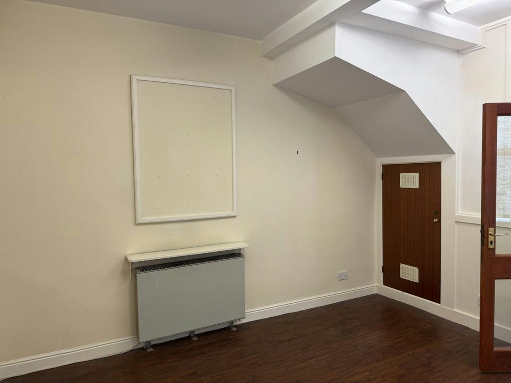 Property photo 3 of 20 Image 3