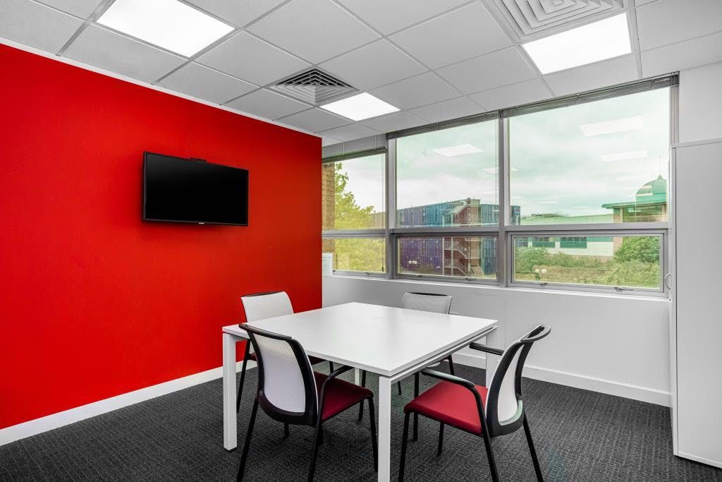 Property photo 2 of 9 129853_UK5Ws1368_Img_01_0002.Jpeg