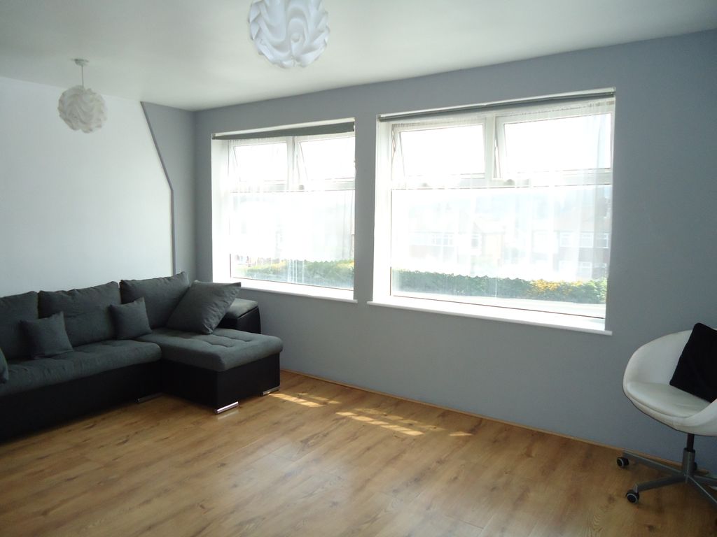 Property photo 3 of 15 Dsc02451