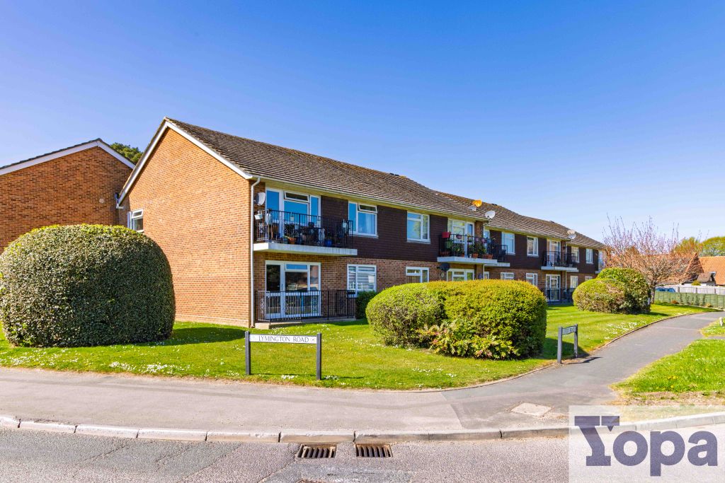 Property photo 1 of 20 Front Of Block