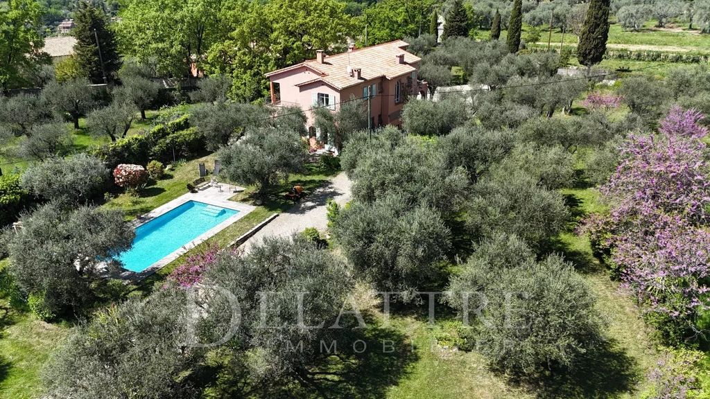 Property photo 1 of 14 Chateauneuf De Grasse