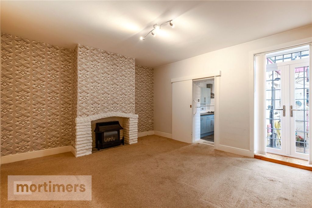 Property photo 2 of 18 Reception Room