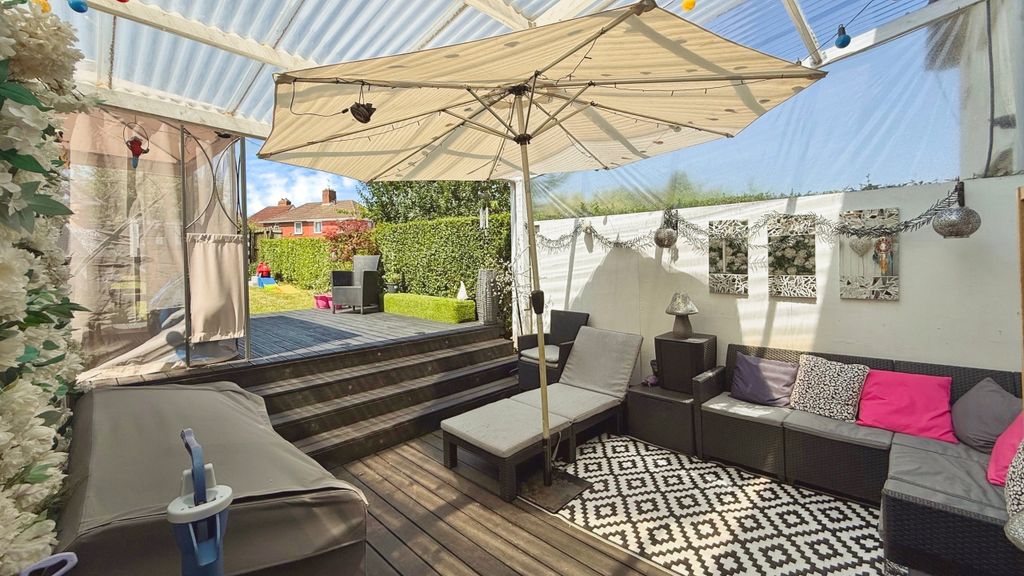 Property photo 1 of 28 Seating Area