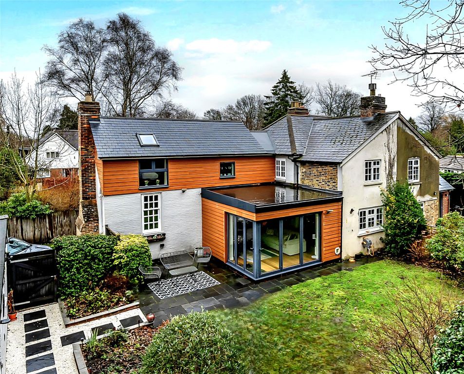 Property photo 1 of 28 Front Aspect