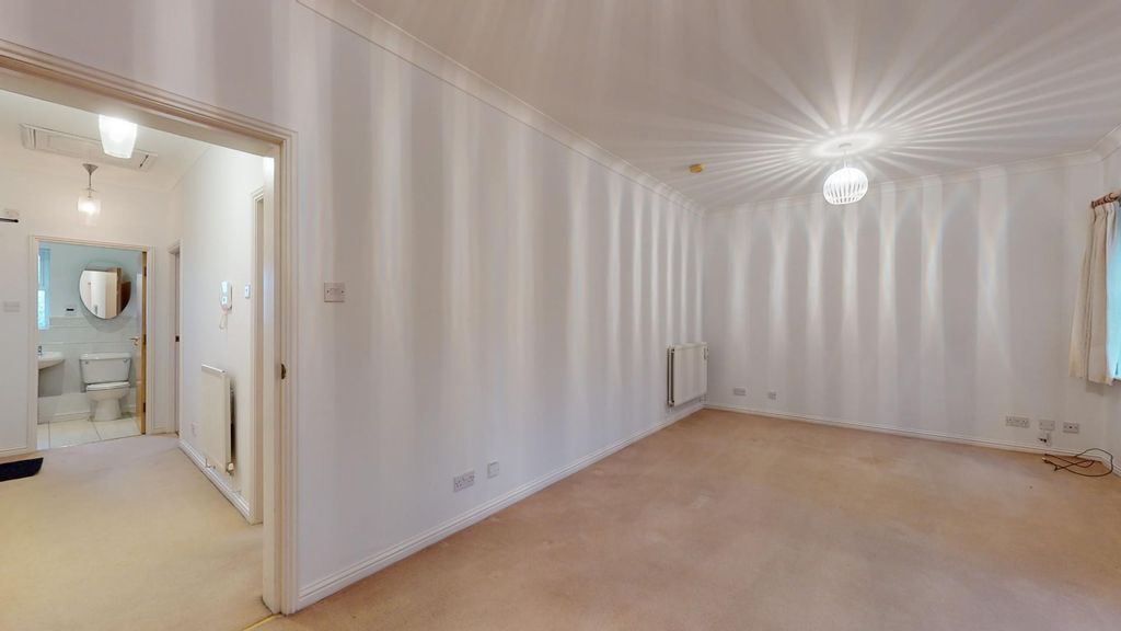 Property photo 3 of 14 Regency-Court-02242023_102246.Jpg