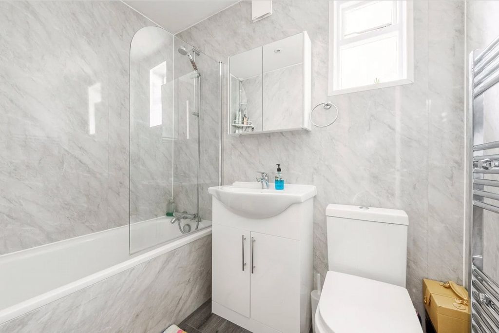 Property photo 2 of 7 Picture No. 02