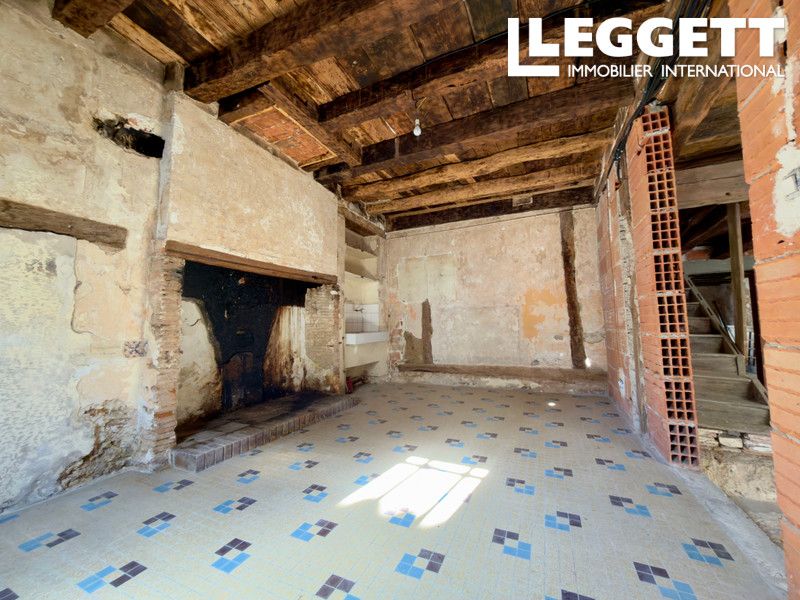 Property photo 3 of 10