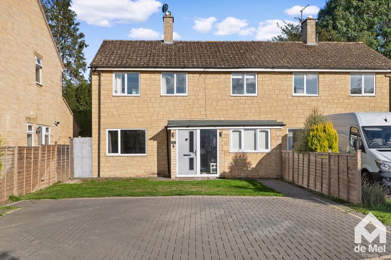 Property photo 1 of 11 Photo 11