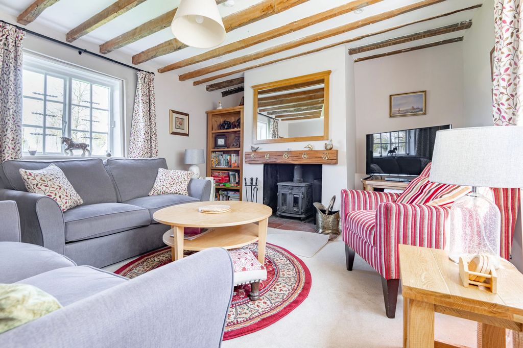 Property photo 2 of 17