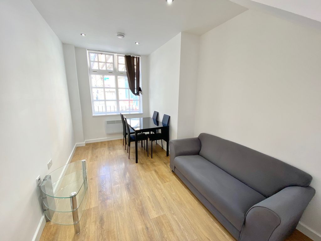 Property photo 3 of 7