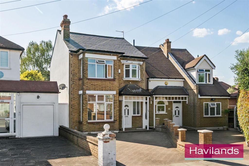 Property photo 1 of 22 Firs Lane-22.Jpg